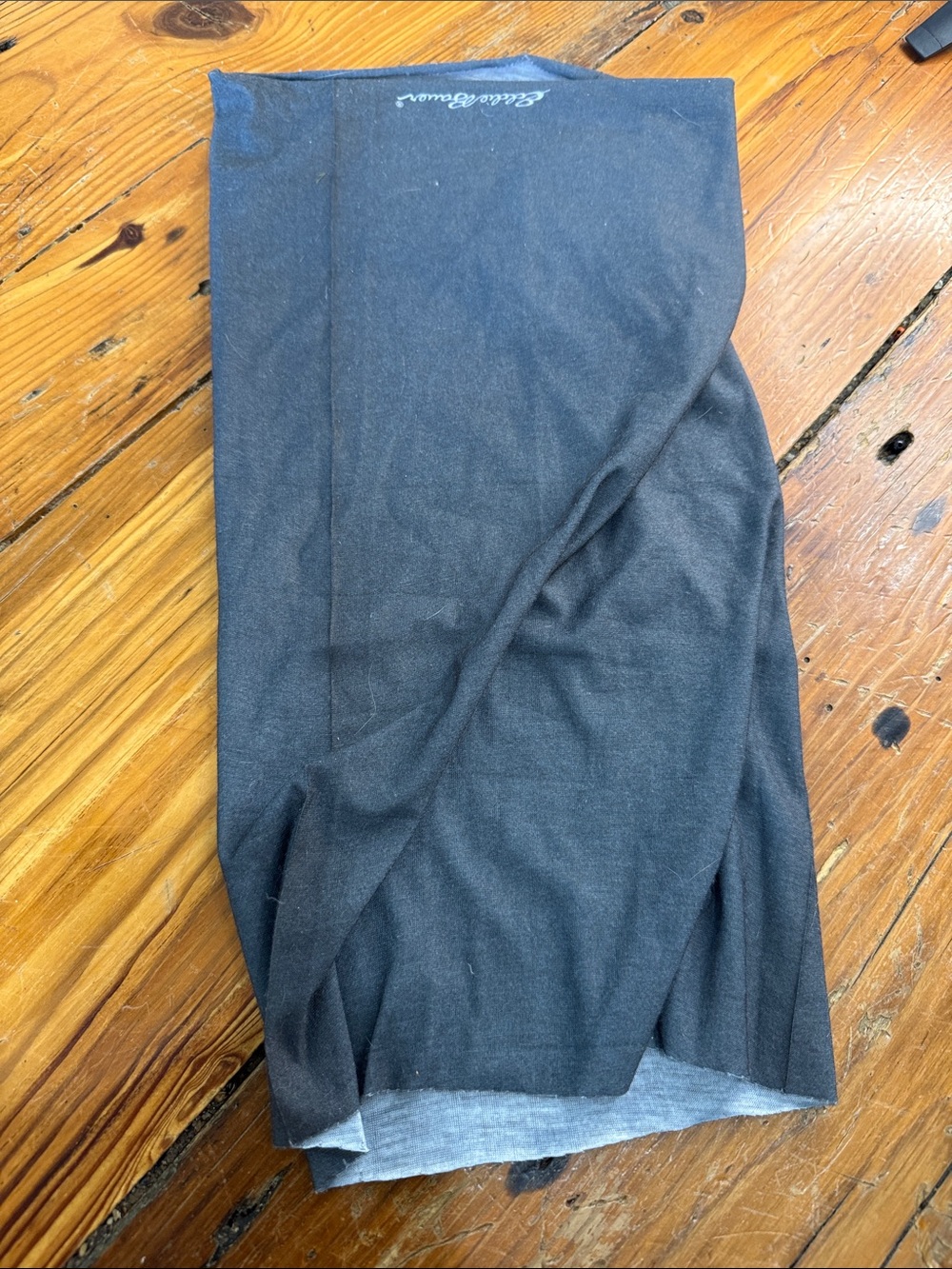 Eddie Bauer Multiclava headband neck cover travel hiking - Picture 5 of 5